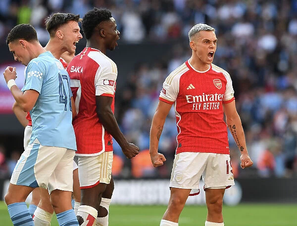 Arsenal Claim Community Shield Victory: Leandro Trossard Scores Thrilling Goal Against Manchester City