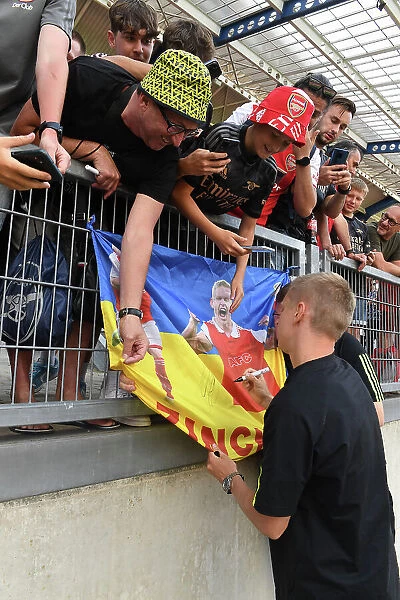 Arsenal's Oleksandr Zinchenko Mingles with Fans Before Nuremberg Pre-Season Friendly