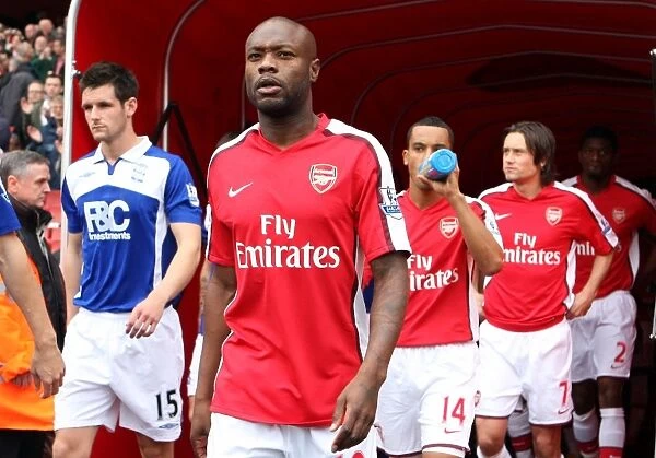 William Gallas in Action: Arsenal's 3:1 Victory over Birmingham City in the Barclays Premier League at Emirates Stadium (17 / 10 / 09)