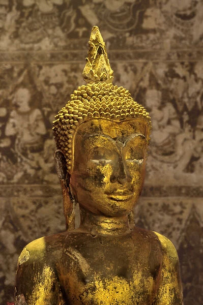 Ayutthaya style Buddha image (gilded bronze)
