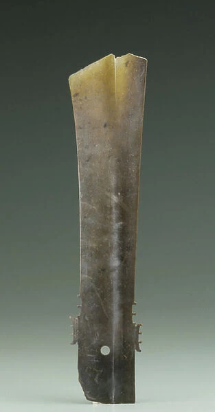 Forked chisel (zhang), Qijia Culture, c. 2500-2000 BC (jade)
