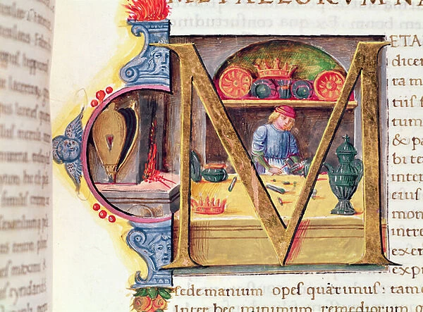 Historiated initial M depicting a metalworker, from the Naturalis Historia by Pliny the Elder (vellum)