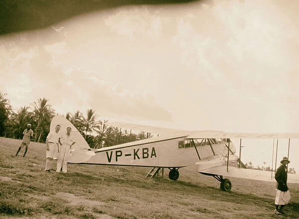 Zanzibar 1936 Tanzania plane aircraft people