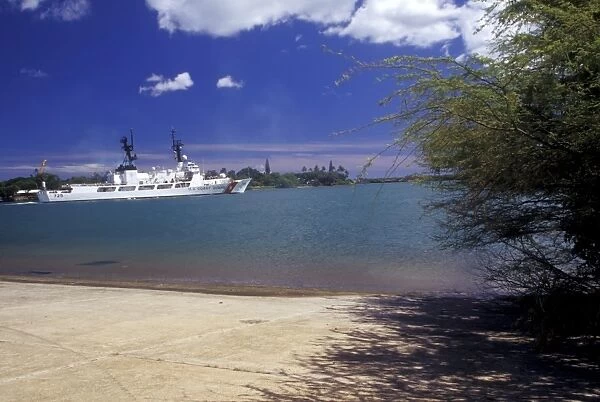 U. S. Coast Guard Cutter Jarvis transits through Pearl Harbor