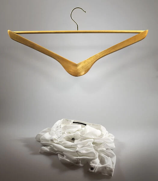 Useless series - The cloth hanger
