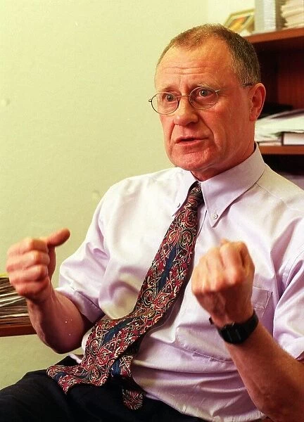 Dennis Canavan Independent Candidate for Falkirk West April 1999