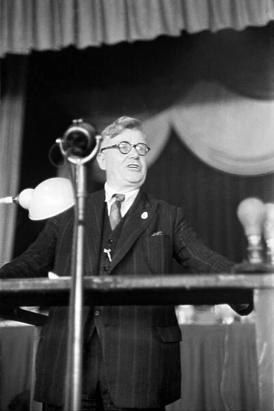 Tuc Confrence September 1952. Earnest Jones president of the National Union of Miners