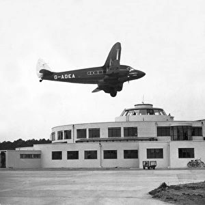 The beehive terminal building at Gatwick Airport in 1937