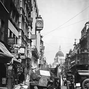 Busy Fleet Street 1930S