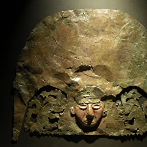 Copper crown found on the bones of the guardian
