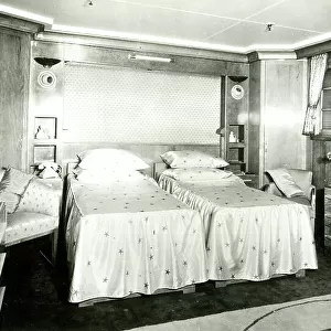 Cunard White Star, RMS, Queen Mary, Bedroom