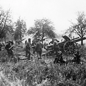 German gunners in action, Western Front, WW1