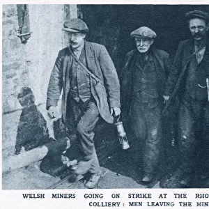 Welsh miners going on strike at the Rhondda valley colliery: Men leaving the mines