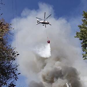 Helicopter firefighter