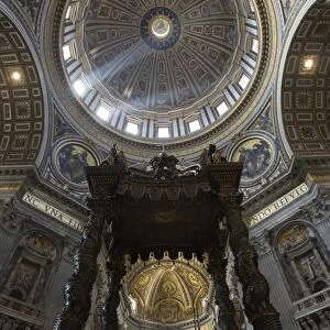 Berninis Baldacchino and Michelangelos dome, St. Peters Basilica, UNESCO World Heritage Site