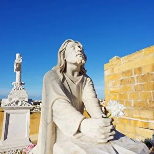 Cemetery head stone statue, Victoria (Rabat), Gozo Island, Malta, Mediterranean, Europe
