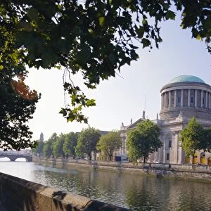 The Four Courts and River Liffey