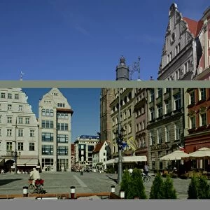 Market Square, Old Town, Wroclaw, Silesia, Poland, Europe