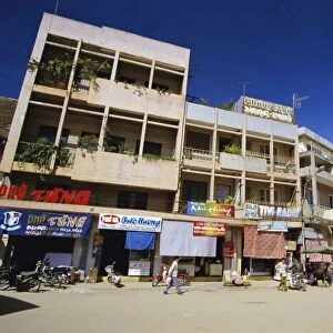 Nguyen Van Troi Street