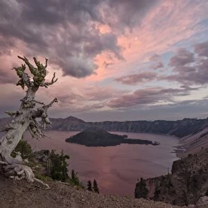 Sunset at Crater Lake with Wizard Island, Crater Lake National Park, Oregon, United States of America, North America