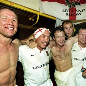 England players celebrate after defeating South Africa in 2000