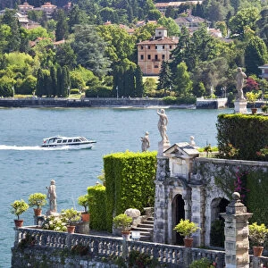Italy, Piedmont, Lake Maggiore, Stresa, Borromean Islands, Isola Bella, lake