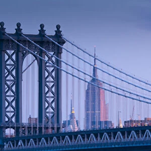 USA, New York, Manhattan, Manhattam Bridge and Empire State Building