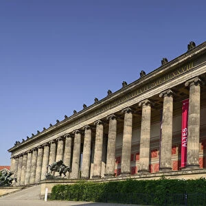 Germany, Berlin, Altes Museum, Old Museum, Angular view of the facade from the Lustgarten