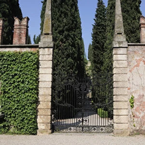Italy, Veneto, Verona, entrance gate, Giardini Giusti