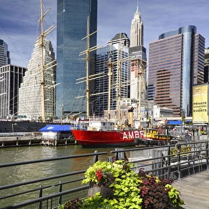 USA, New York, Manhattan, South Street Seaport, general view
