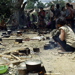 VIETNAM, Central highlands, Kontum Vietnam War. Montagnard refugee village