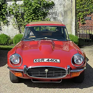 Jaguar E-Type 5.3-litre V12 Coupe 1973 Red
