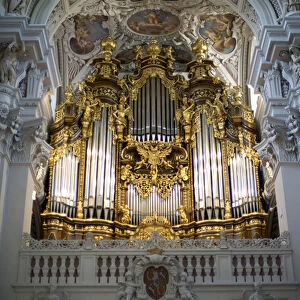Europe, Germany, Bavaria, Passau, organ pipes in St. Stevens Cathedral