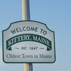 Kittery Maine sign of Welcome old town settled in 1647 oldest town in Maine