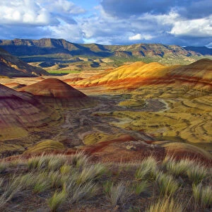 USA, Oregon. Landscape of the Painted Hills Unit, John Day Fossil Beds National Monument
