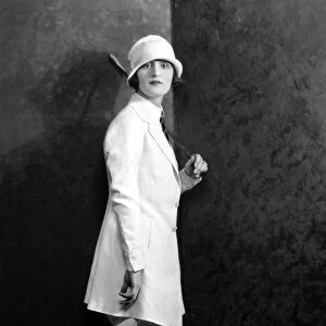 WOMENs FASHION, c1920. American actress Florence Johns photographed, c1920, by Nickolas Muray