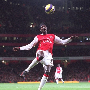 Emmanuel Adebayor's Game-Winning Goal: Arsenal 2-1 Manchester United, FA Premiership, Emirates Stadium (2007)