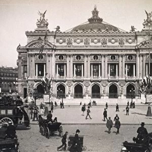 Paris, Garnier Opera (Paris Opera) attend of 1800s