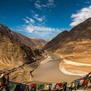 Confluence of Zanskar and Indus rivers - Leh, Lada