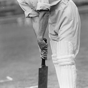 Douglas Jardine. Correct way to hold bat. 10 September 1929