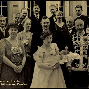 Ak The Baptism of the Daughter of Prince William of Prussia, Crown Prince (b / w photo)