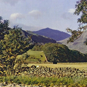 Bowfell from Eskdale (photo)