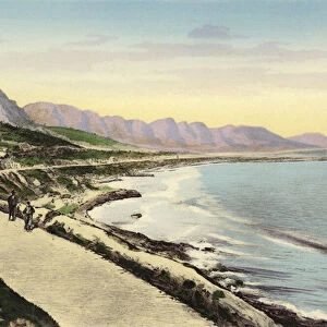 Cape Town: Victoria Road and the Twelve Apostles (photo)