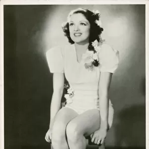 Dorothy Dare (b / w photo)