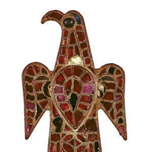 Eager-shaped Visigothic fibula, 6th century, Bronze and glass paste by the technical
