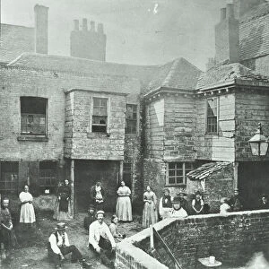 Market Court, London, 1868 (b / w photo)