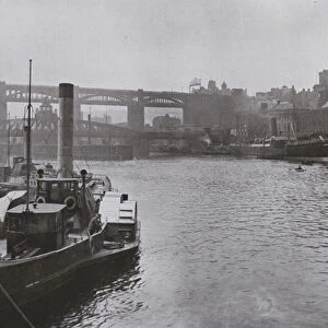 Newcastle, The Bridges (b / w photo)