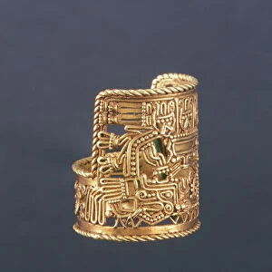 Puebla-style ring, from Oaxaca State, Mexico, 1250-1521 (gold)