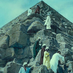 Pyramids Ascent Great Pyramid 1950 Egypt Jīzah