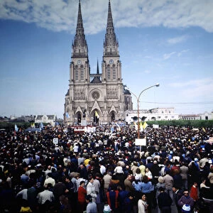 Religious procession at the Basilica of Lujan de Cuyo (Mendoza), Argentina